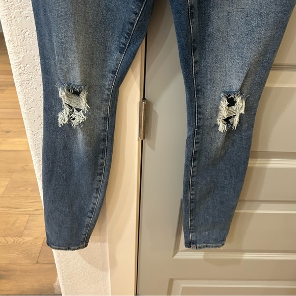 NWT Good American Good Waist Skinny High Rise Jeans - Picture 8 of 9